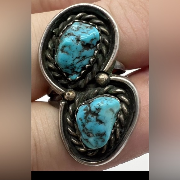 Navajo Turquoise Ring - Picture 3 of 6